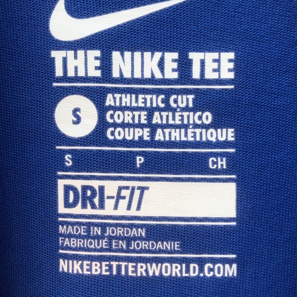 Nike Dri Fit Swoosh T-shirt - Picture 2 of 2